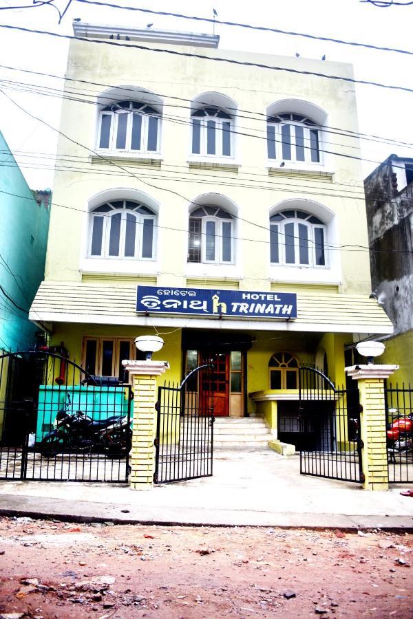 Hotel Trinath Nayagarh Exterior photo